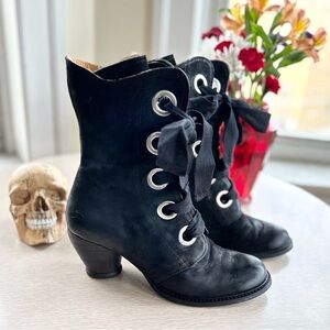 FLUEVOG Black Gladstone Boots - Size 10.5